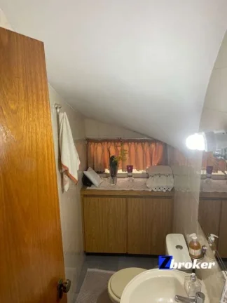 Imagem Casa Ampla com 2 vagas,quintal e Edícula-Residencial ou Comercial-Localização 10