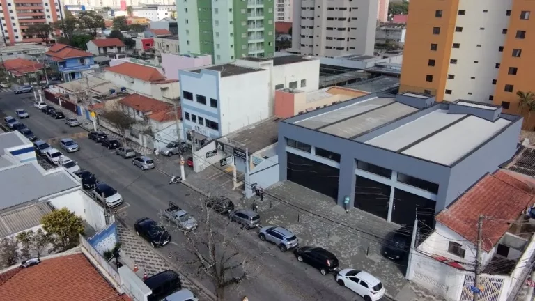 Imagem Salão para alugar, 157 m² por R$ 8.925,00/mês - Jardim Santa Helena - Suzano/SP