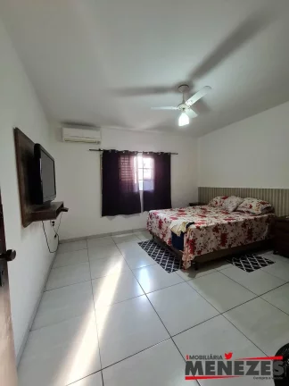 Imagem Casa 3 Dormitórios Semi-Nova, bairro Jd. Ariana Leme SP