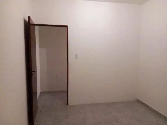Imagem Sobrado com 2 dormitórios à venda, 70 m² por R$ 310.000,00 - Vila Urupês - Suzano/SP