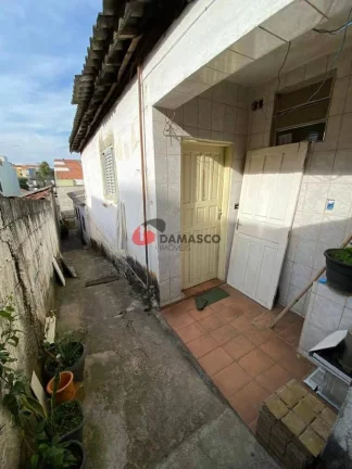 Imagem Casa à venda 2 Quartos, 1 Vaga, 275M², Santa Maria, Santo André - SP