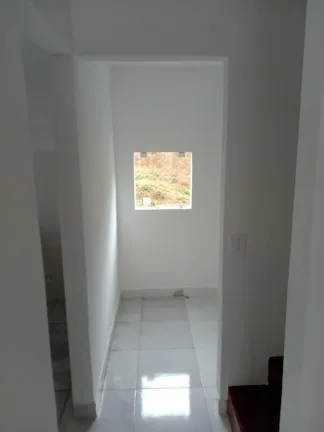 Imagem Casa Duplex para Venda em Itaboraí, Morada do Sol II (Itambi), 2 dormitórios, 1 banheiro, 1 vaga