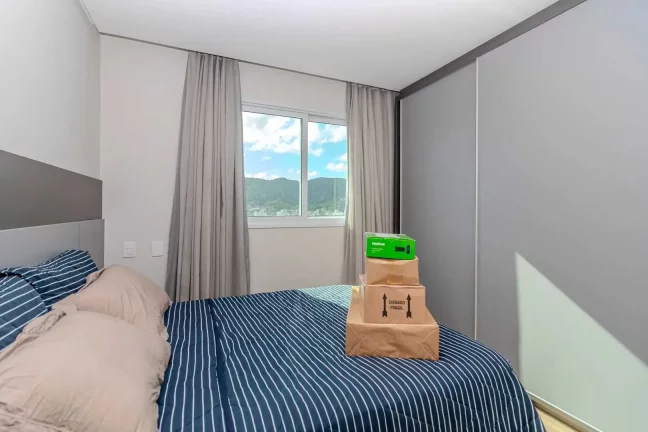 Imagem Apartamento 2 suítes e 2 dormitórios com 2 vagas de garagem em Balneário Camboriú/SC