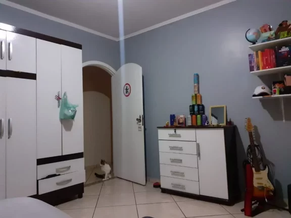 Imagem Sobrado à venda, 315 m² por R$ 636.000,00 - Vila Pereta - Poá/SP