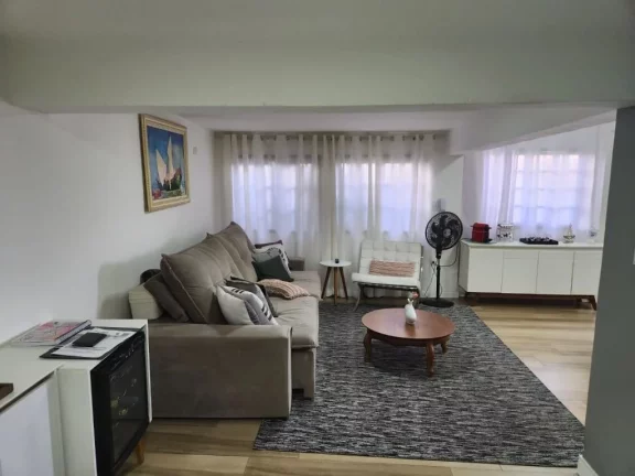 Imagem Casa com 3 dormitórios à venda, 220 m² por R$ 630.000,00 - Vila Suissa - Mogi das Cruzes/SP