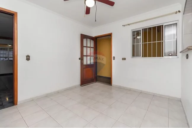 Imagem LINDA CASA À VENDA NA VILA MARARI – 160m² 3 DORMITÓRIOS 1 SUÍTE 02 vagas