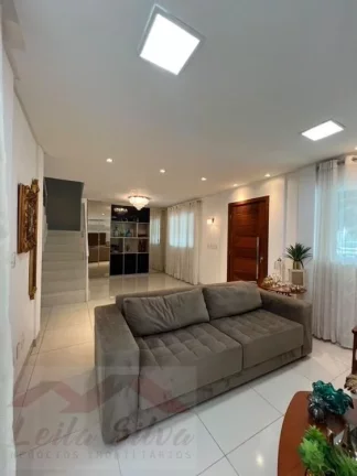Imagem Casa em Condomínio para Venda em Teresina, Gurupi, 6 dormitórios, 1 suíte, 4 banheiros, 3 vagas
