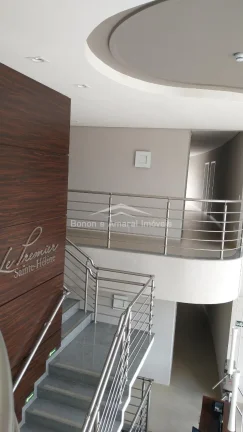 Imagem Sala a venda no Le Premier
Leve seu negocio para um ambiente diferenciado, com muito charme e segura...
