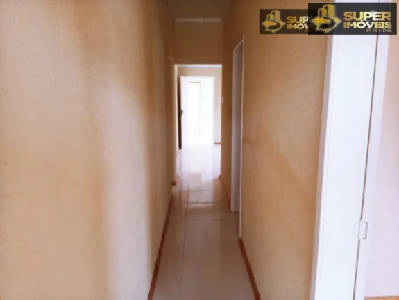 Imagem Casa Padrão para Venda em Fragata Pelotas-RS