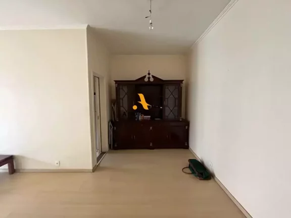 Imagem Flamengo - Rua Oswaldo Cruz - Vendo ótimo apartamento de Sala/Quarto com 64m² - armários - Infraestrutura - 1 vaga - R$900.00,00