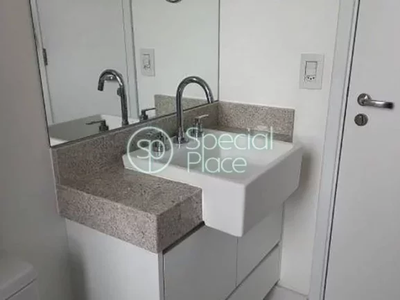 Imagem Ótimo apartamento com 115m² em Moema Pássaros Moderno, andar alto, muita luz natural Living com v...