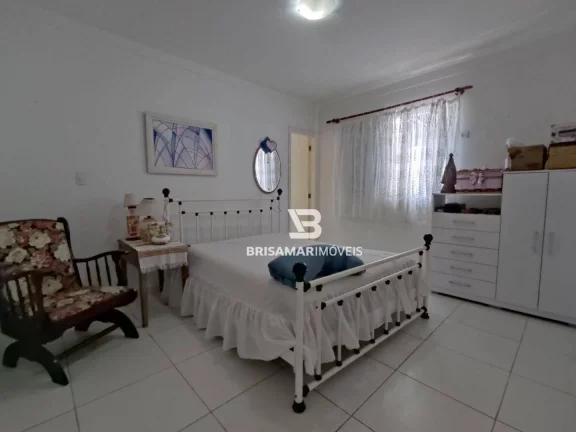 Imagem PITANGUEIRAS- LOCAL NOBRE COM MARAVILHOSA ÁREA DE LAZER , GARAGEM.