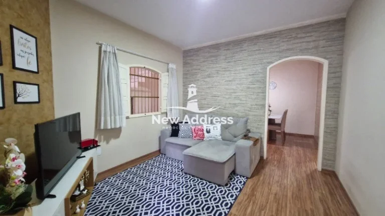 Imagem Duas casas com ponto comercial em terreno de 335m² em Rosa da Penha. Amplas, bem cuidadas e com estrutura para kitnets. Ideal para morar ou investir.