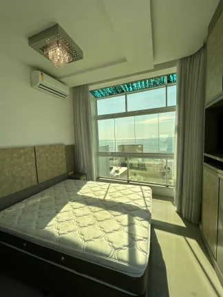 Imagem Apartamento com 3 suítes e 3 vagas de garagem na Meia Praia em Itapema/SC