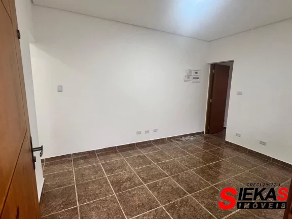 Imagem Impecável casa para locação em São Paulo-SP, bairro Jardim Vila Formosa: 2 quartos, 1 sala, 1 banheiro, 4 vagas, 100m²!