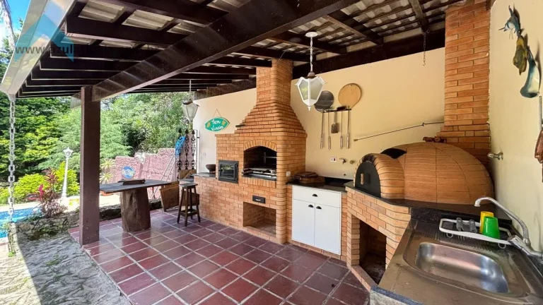 Imagem Casa estilo Chácara no Clube da Montanha  Atibaia