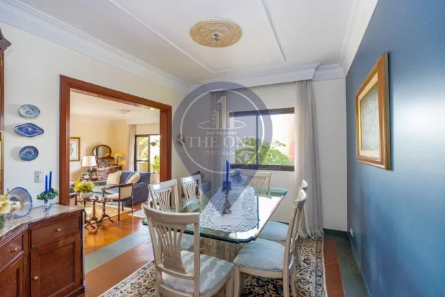 Imagem Apartamento de luxo à venda em Indianópolis, São Paulo-SP: 4 quartos, 3 suítes, 2 salas, 5 banheiros, 3 vagas, 200m².