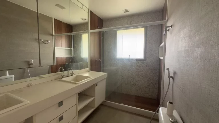 Imagem Apartamento com 4 Quartos para Alugar, 233 m² em Barra Da Tijuca - Rio De Janeiro