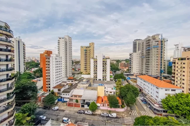 Imagem Cobertura à venda em São Paulo, Moema, com 2 quartos, 80m2