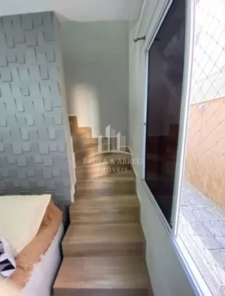 Imagem Sobrado em Condomínio 2 Dormitórios, lavabo, Quintal com Churrasqueira,1 vaga no Jardim Itapeva, Mauá-SP