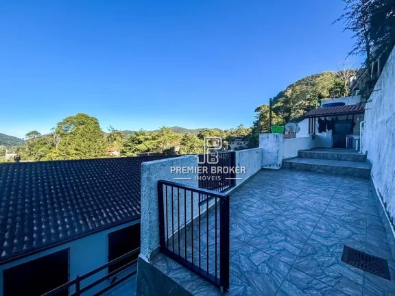 Imagem Casa com 4 dormitórios à venda, 128 m² por R$ 620.000,00 - Granja Guarani - Teresópolis/RJ