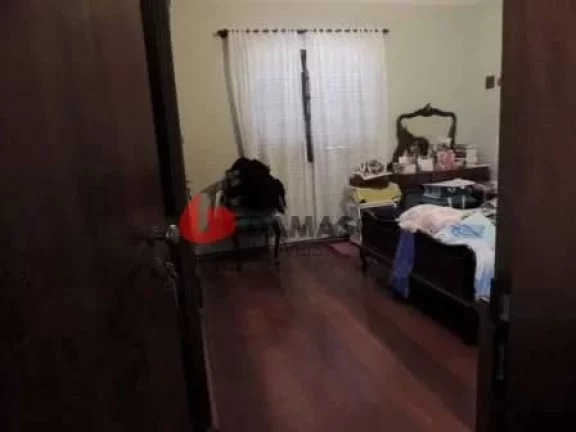 Imagem Sobrado à venda 3 Quartos, 2 Vagas, 246 m², Vila Palmares, Santo André - SP