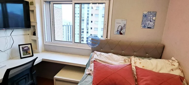 Imagem Apartamento a venda em Santos na Ponta da Praia