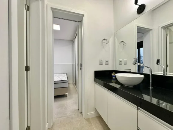 Imagem Casa em Condominio 4 Dormitórios - Bairro Centro