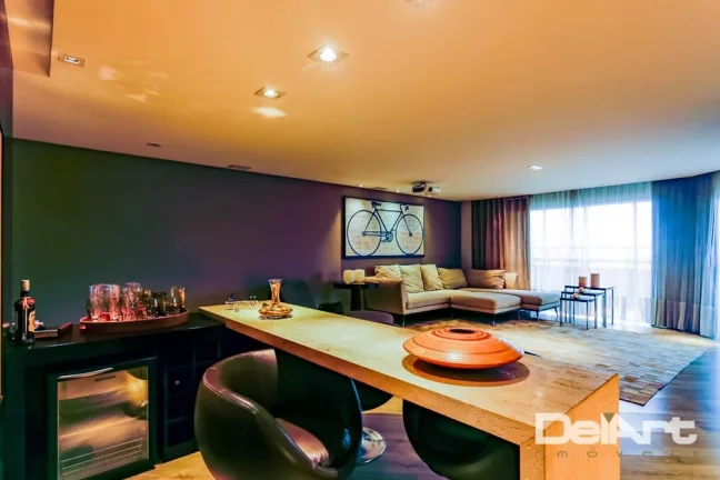 Imagem Apartamento em frente do Clube Curitibano - com 4 dormitórios à venda, 247 m² por R$ 1.890.000 - Água Verde - Curitiba/PR