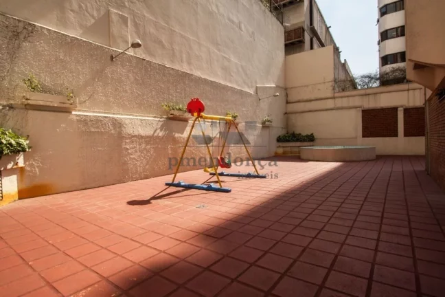 Imagem Apartamento em Perdizes com 3 quartos ( 1 suíte ) e 2 vagas, 121m²