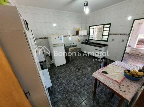 Imagem Ótima casa térrea à venda próximo do Swiss Park em Campinas
Casa com um maravilhoso quintal, sal...