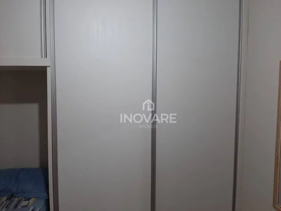 Imagem Casa com 3 dormitórios à venda, 230 m² por R$ 750.000,00 - Jardim Leonora - Itumbiara/GO