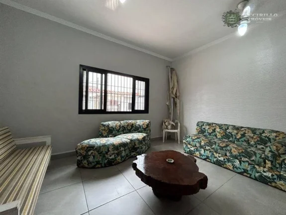 Imagem Oportunidade no Maracanã: Casa Térrea Isolada, 3 Dorms, 4 Vagas | Abaixo do Mercado!