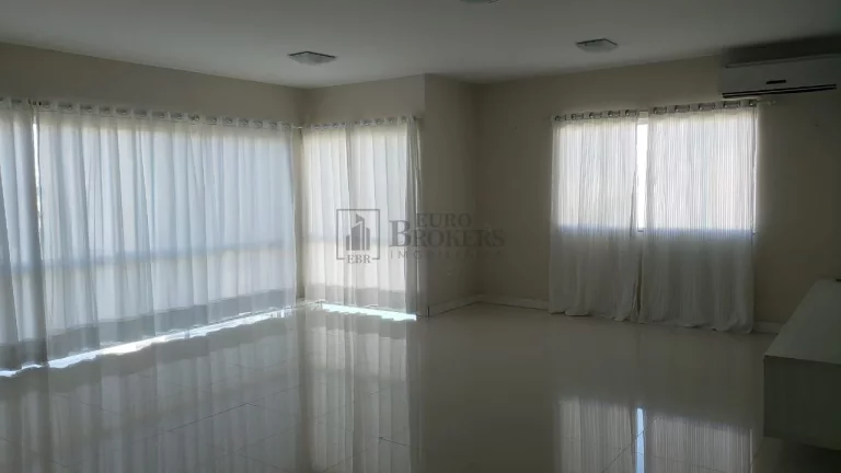 Imagem Ótima casa com 4 dormitórios na Praia dos Amores