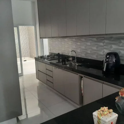 Imagem Casa com 3 dormitórios à venda, 187 m² por R$ 1.400.000,00 - Condominio Le France - Sorocaba/SP