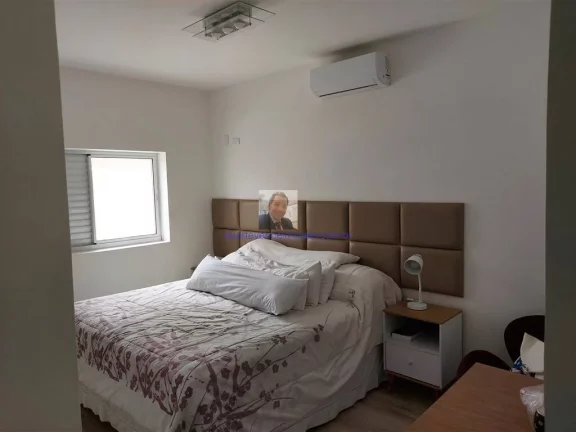 Imagem Aluga-se ou Vende-se Linda Casa 3 Suítes/1 Master no Cond. Vila Verde