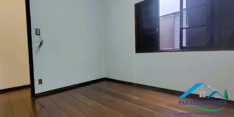 Imagem Oportunidade Única de Investimento e Moradia no Coração de Paraisópolis, MG