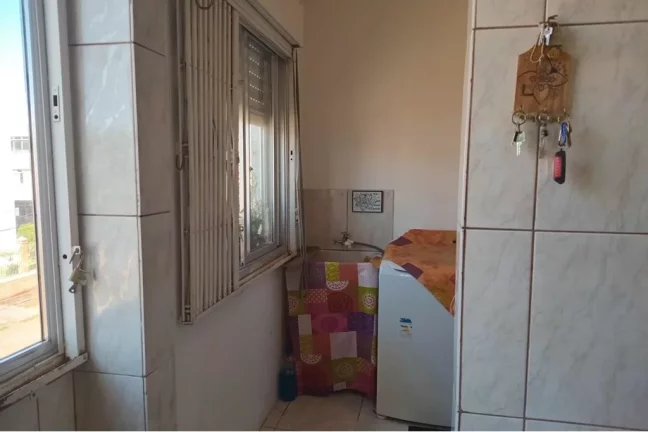 Imagem CCM 223 Apto 610441002-20 - Apartamento à venda no bairro Camaquã - Porto Alegre/RS