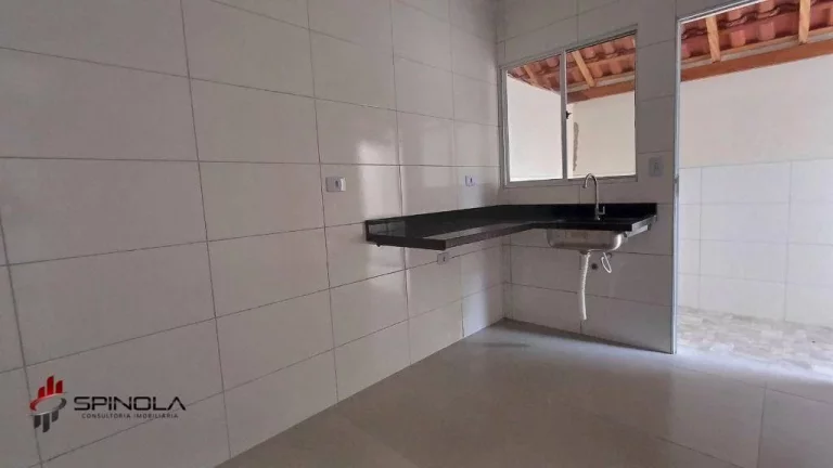 Imagem Casa com 2 dormitórios à venda, 47 m² por R$ 290.000,00 - Mirim - Praia Grande/SP