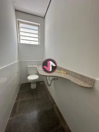 Imagem Aproveite essa oportunidade única de alugar um ponto comercial no coração de Cuiabá, no bairro C...