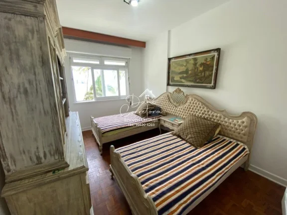 Imagem Apartamento frente mar Pitangueiras: 3 Quartos, 1 Suíte, 2 Salas, 3 Banheiros, 2 Vagas de Garagem, 240m².
