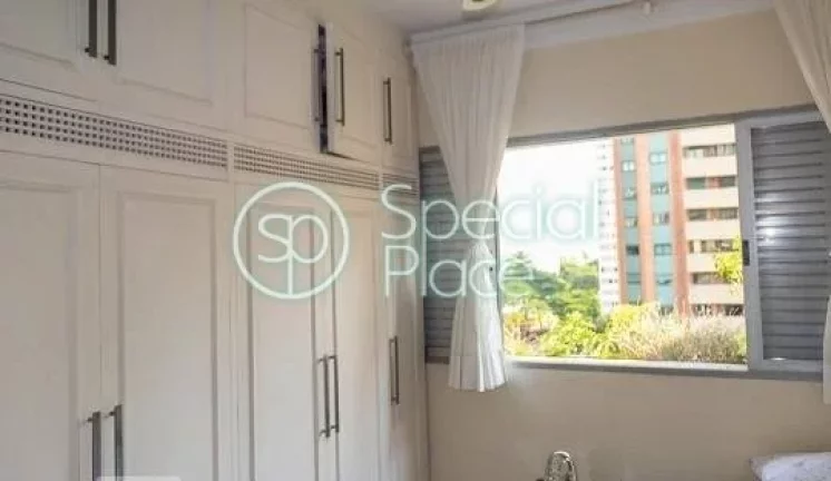 Imagem Apartamento em Moema, com 100m² privativos, possui 03 dormitórios, sendo 01 suíte e 01 vaga. O Co...