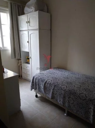 Imagem CASA ALTO PADRÃO, impecável, 4 dormitórios, um c/suite, área próximo ao centro e Shopping