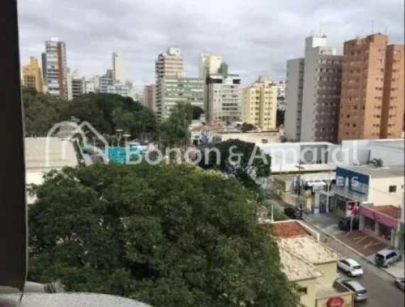 Imagem Excelente Apartamento à Venda no Cambuí em Campinas. São 215m² com 4 Quartos, 3 suítes, 5 banhe...