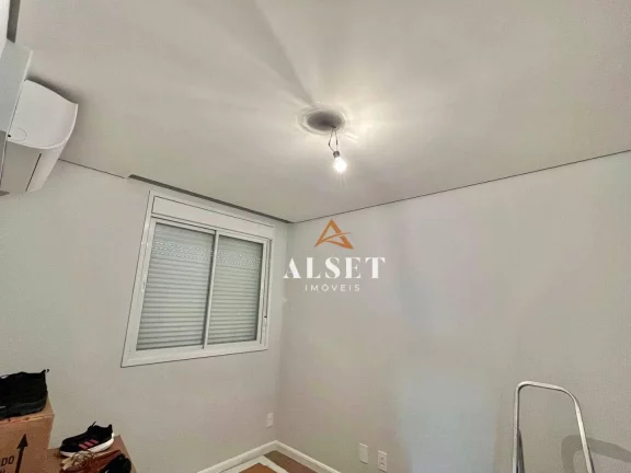 Imagem Apartamento reformado no Tatuapé com 3 suítes