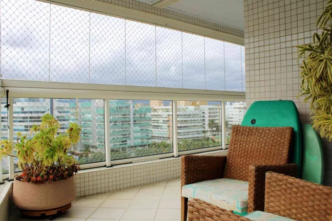 Imagem Cobertura Luxuosa com Vista para o Mar e Acesso ao Clube PE-17 - 5 Suítes,