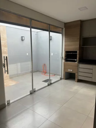 Imagem Casa em Condomínio para Venda em Cuiabá / MT no bairro Jardim Imperial