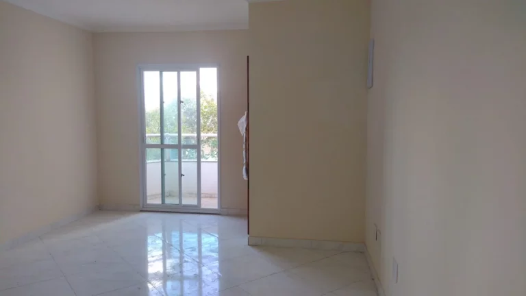 Imagem APARTAMENTO SEM CONDOMÍNIO, TÉRREO C/ 3 E DORMITÓRIOS E UMA SUÍTE