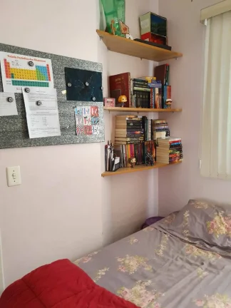 Imagem Sobrado em Condomínio Fechado 140 m² 3 Dormitórios 1 Suíte
