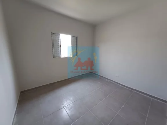 Imagem Casa a 900 metros da Praia de Itanhaém com espaço para piscina